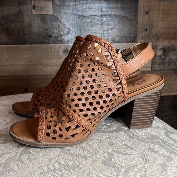 Report R2 Slingback Brown Sandals Size 8 - Picture 7 of 10